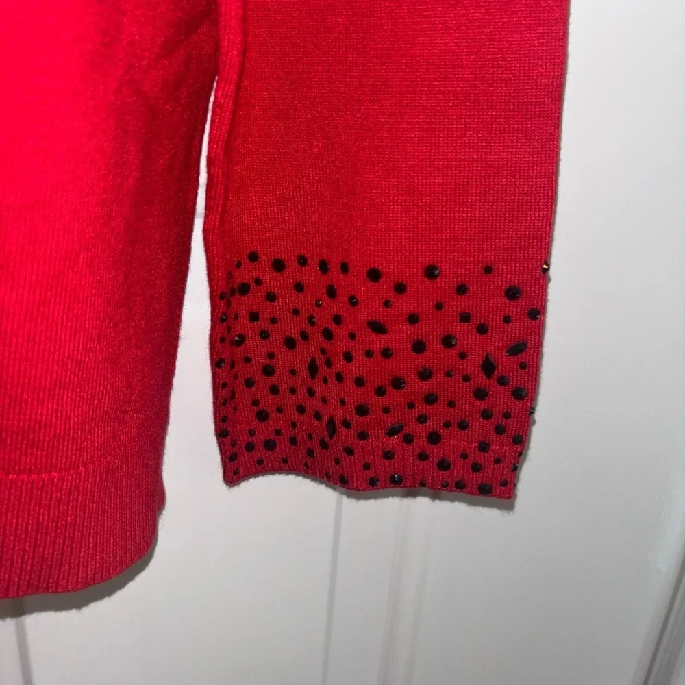 Chico’s Red Embellished Sleeve Sweater Size 2 (L) Long Sleeve Pullover NWT - Picture 4 of 9